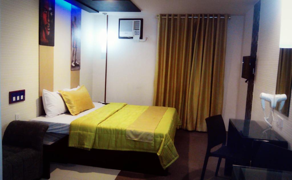 Icon Hotel North Edsa Quezon City Camera foto