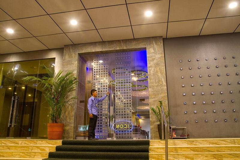 Icon Hotel North Edsa Quezon City Esterno foto